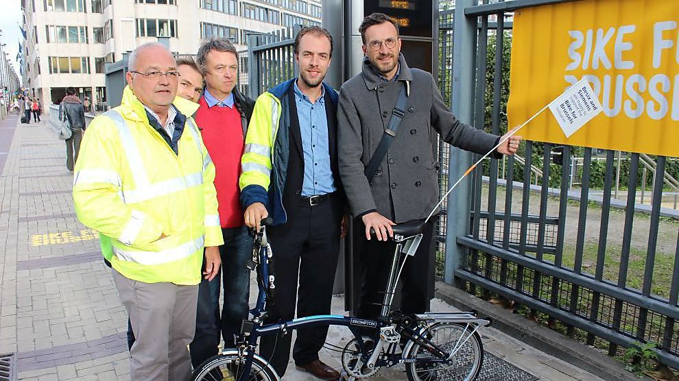 Siemens et Besix livrent la 1re borne à Bruxelles