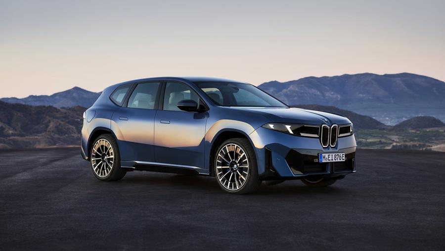 BMW iX3 bekroond tot World Car of the Year 2026