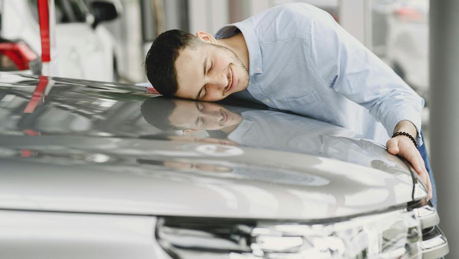 Belg geeft auto vaker een naam dan gedacht