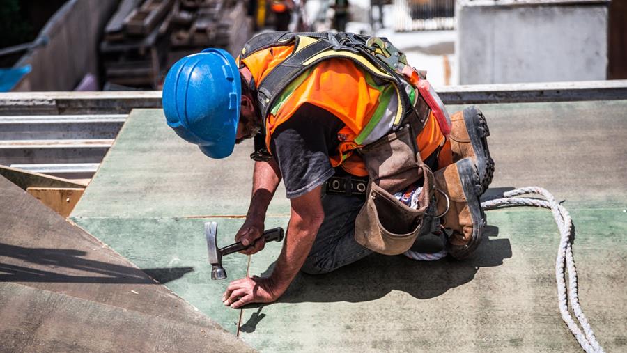 Entreprises de construction plus actives que l'on avait anticipé